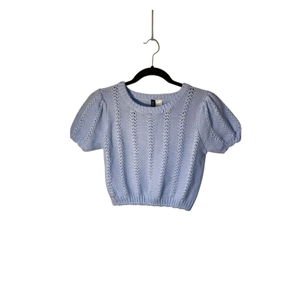 H&M women’s light blue cropped cableknit, short sleeve, sweater, top S